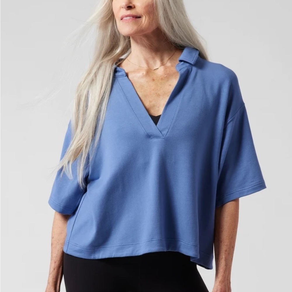 Athleta WESTWOOD SWEATSHIRT TEE in Cottage Blue